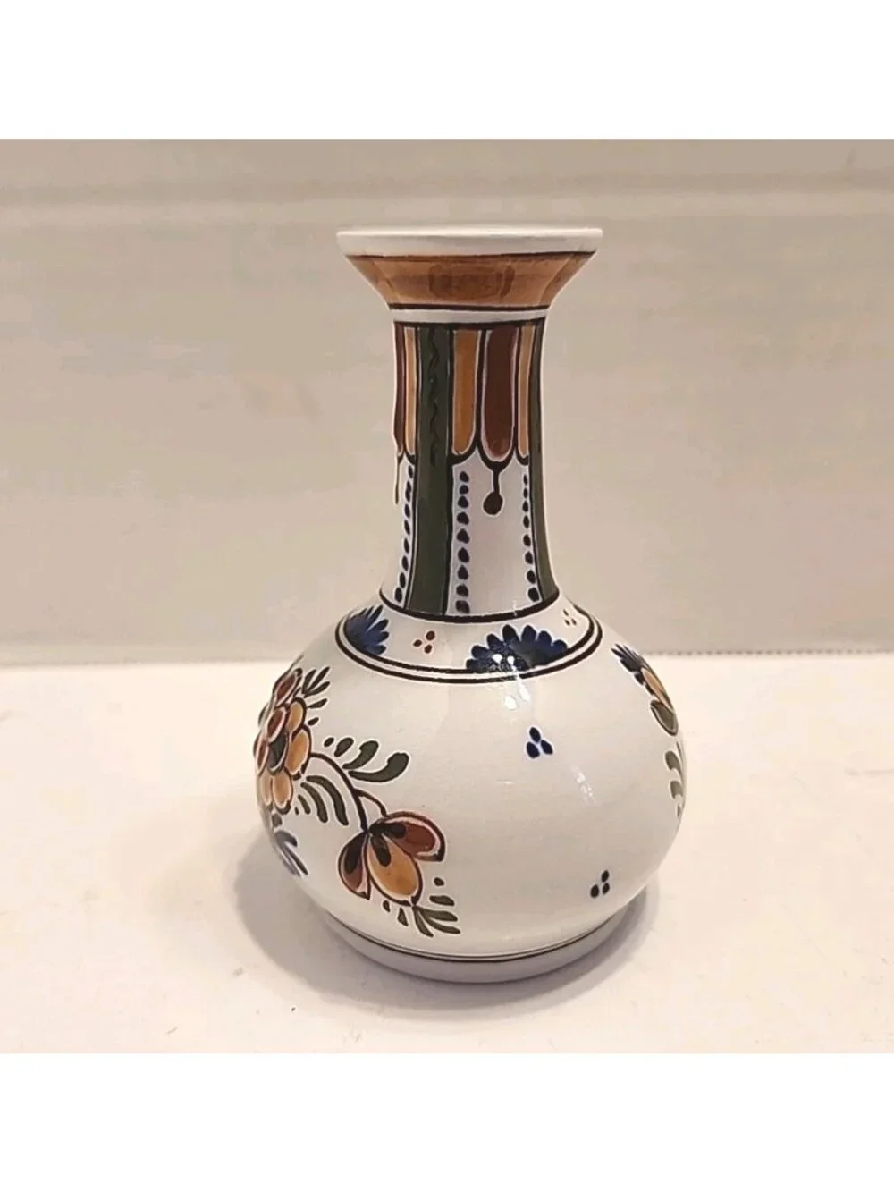 Royal Delft De Koninklijke Porceleyne Fles Vintage Petit Vase Signed Netherlands